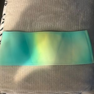 HOAKA SWIMWEAR (Top)